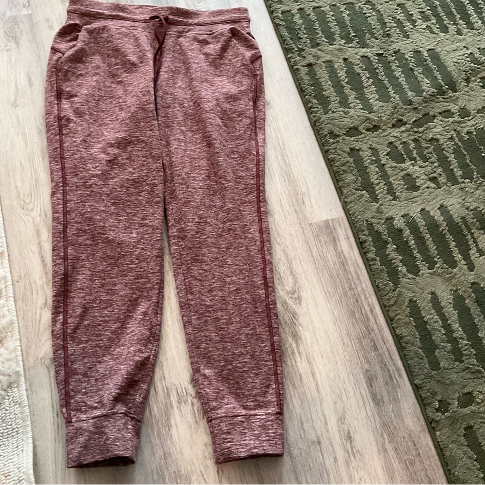Lululemn ready to rulu jogger special edition size 8